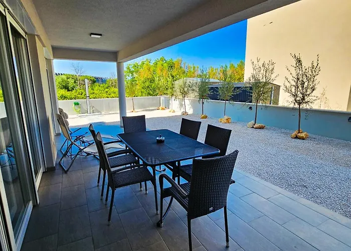 Apartman Paradise *